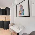 Charming Apartment In The Heart Of Le Marais