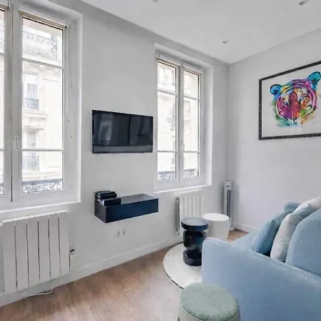 Charming In The Heart Of Le Marais Appartamento